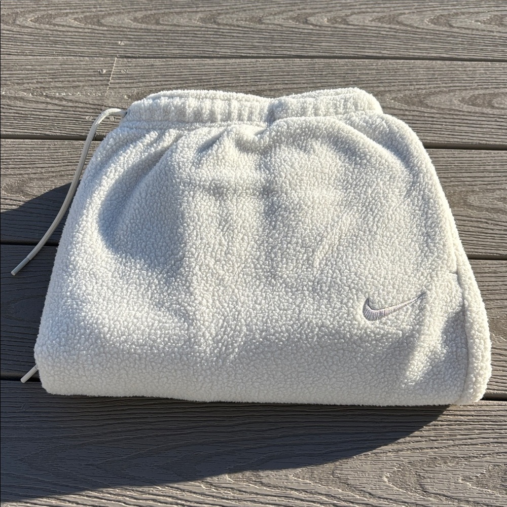 Nike Sherpa Sweatpants